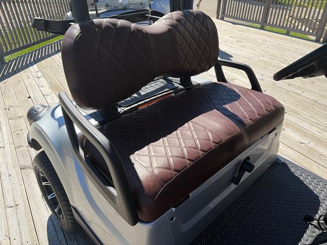 Used 2020 YAMAHA QUIETECH DRIVE 2 GAS golf cart for sale in Rockford, MI, photo 5