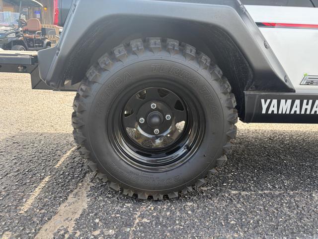 New 2024 YAMAHA UMAX TWO RALLY 2+2 Red golf cart for sale in Rockford, MI, photo 5