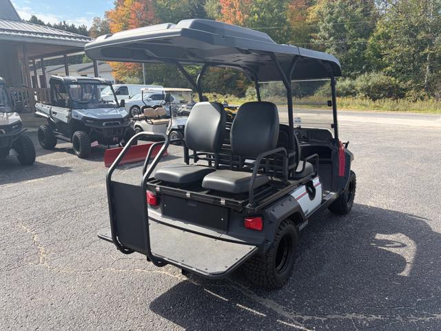 New 2024 YAMAHA UMAX TWO RALLY 2+2 Red golf cart for sale in Rockford, MI, photo 4