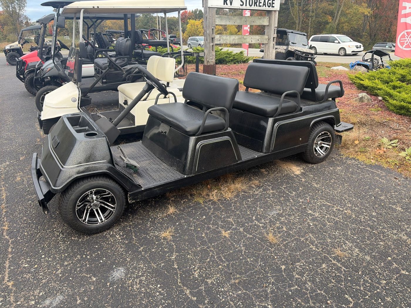 Used 1982 YAMAHA G1 LIMO BLACK golf cart for sale in Rockford, MI, photo 1