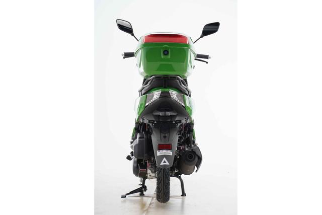 Viper ST 150cc scooter, available to order in Rockford, MI, photo 3
