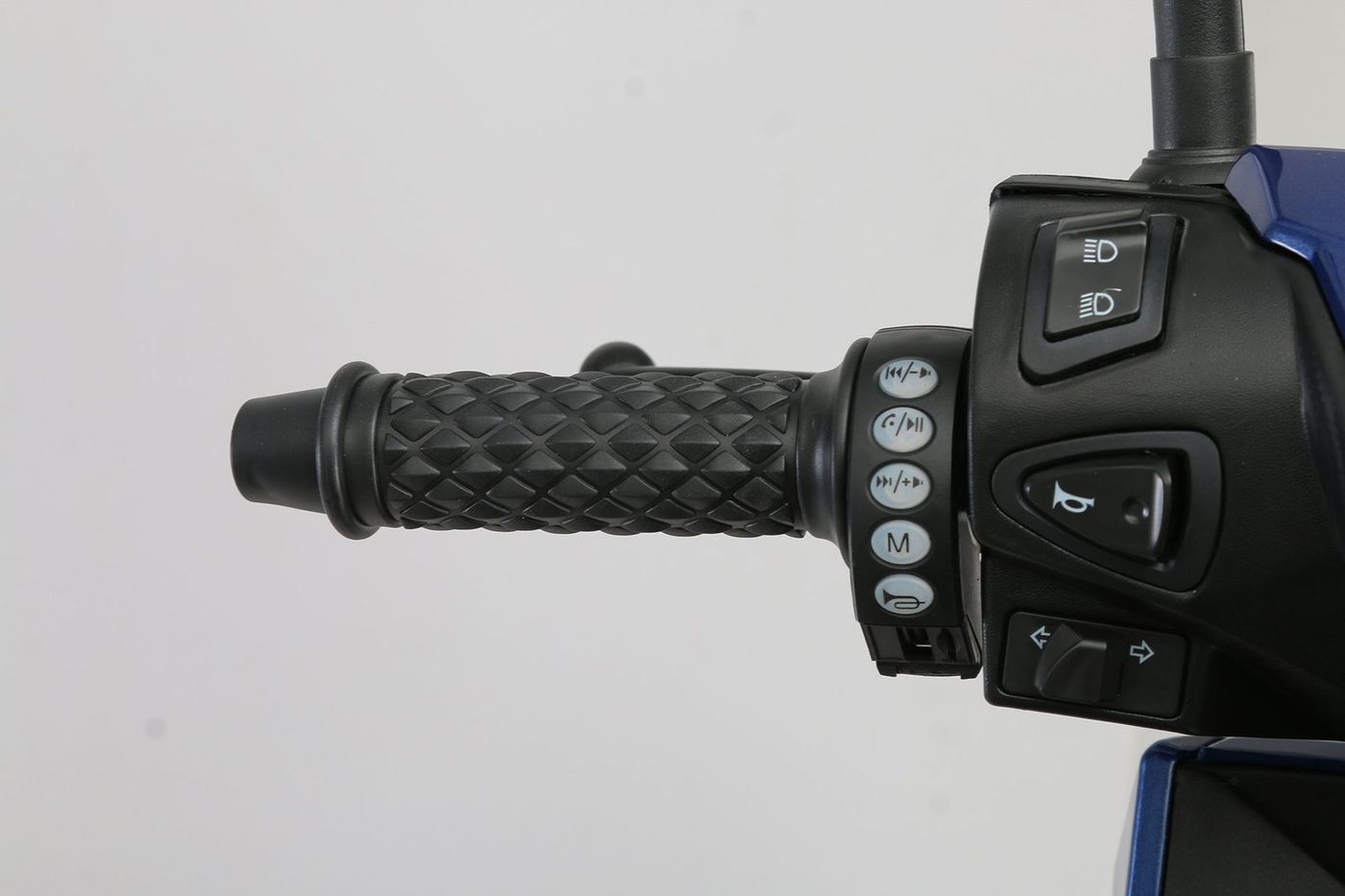 Spark 150cc scooter, available to order in Rockford, MI, photo 1