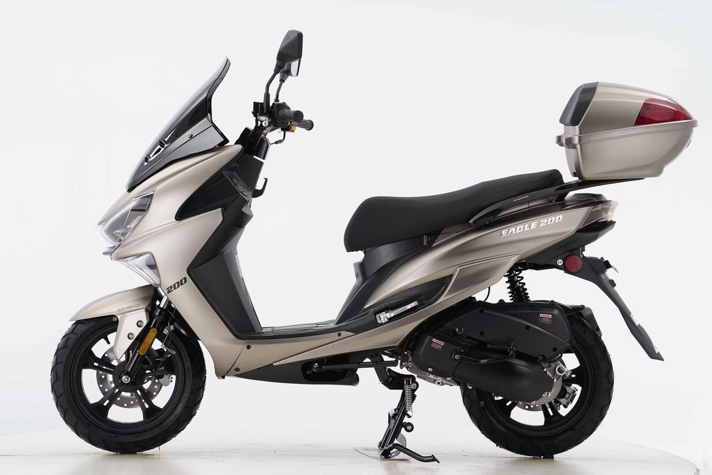 Eagle 200 scooter, available to order in Rockford, MI, photo 1