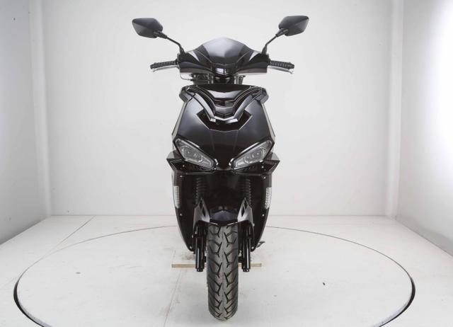 Zoom 150cc scooter, available to order in Rockford, MI, photo 2