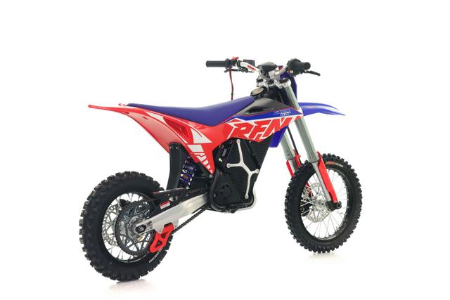 Warrior SX-E8 dirt bike, available to order in Rockford, MI