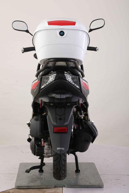 Viper 150cc scooter, available to order in Rockford, MI, photo 1